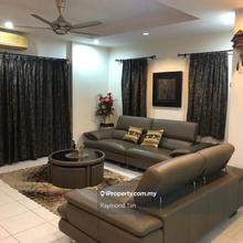 3r2b2parking lot Short walk to MRT station and the curve ikea