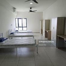 Newly released unit ready to move in