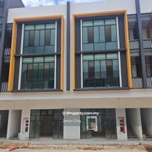 Brand New 3-Storey Shop Lot @ Jalan Permas 10, Permas Jaya for Rent