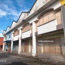 2 Storey Shoplot. Amanjaya. Beside Petronas Sg. Lalang.