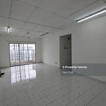 Top Floor corner standalone unit