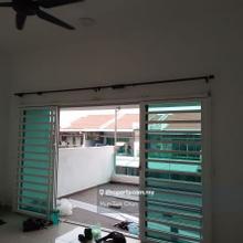 2 storey house for rent, 3 rooms with air-conditioner