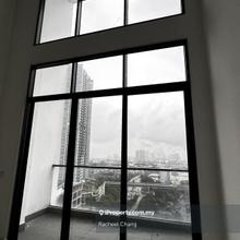 Dua Menjalara Condominium Duplex For Sale