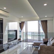Senibong Cove Wateredge Apartment, Renovated & Amazing Highfloor View