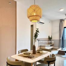 Damansara Perdana nice and cozy unit 3room2bathroom big unit !