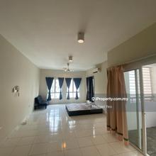 Metropolitan Square Studio for Rent