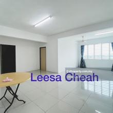 Best Deal Unit with 2 Car Parks