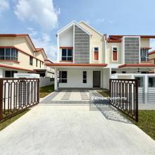 32x65 Semi D Cluster Caralyn 2 Alam Sari, Bangi