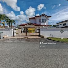 Double Storey Bungalow 