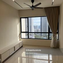 Quinn 2rooms Partly Furnished next to LRT