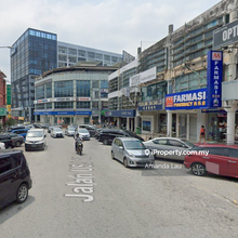 Fully Furnished Office Unit @ Taipan Usj10, Walking Distance to Lrt
