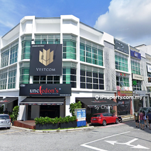 Corner Shop at Bandar Baru Sri Petaling For Sale