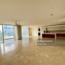 Superbly Maintained Unit With Top-Notch Finishes And Practical Layout