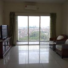 Endah Promenade corner unit for Rent
