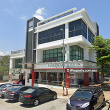 Ground Floor Shop