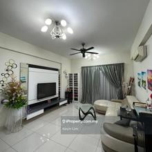 Reflection Condo 1512sf Corner Unit Fully Renovated