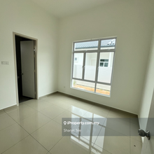 Single storey gated bungalow for sales 