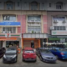 USJ 1 Office with Lift for Sale