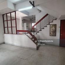 Oug 2 Storey Terrace House Basic Unit For Sale