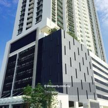 Giant hypermarket, LRT, International school