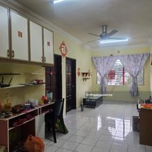 Pangsapuri orkid at Seri Kembangan