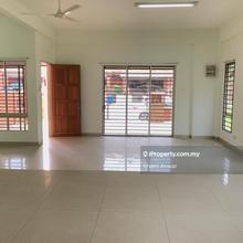 Endlot house. Negotiable.