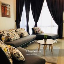 Fully Furnished Condo with 2 Side By Side Carpark !