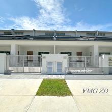 For Sale:  1.5 Storey  in Kota Bayuemas (Laelia)