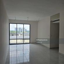 E'island Lake Haven Residence Taman Putra Perdana 2 Carpark