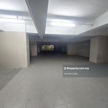 Retail space for Rent 