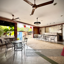Licensed Budget Hotel & Commercial Shops on Jalan Batu Ferringhi.