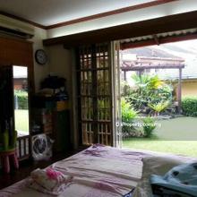 Terrace house for Sale