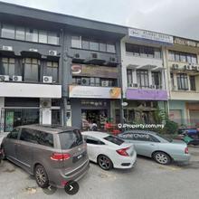 3 Storey Adjoining 2 unit Intermediate Shop For Rent Whole Block