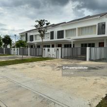 Brand New 2 Stry Terrace @ Gamuda Cove Long Car Porch For Sale