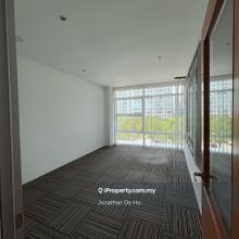 Spacious unit 1851sf 3 rooms office available in April 2025