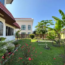 Corner Bungalow 7276sf Land, Good Road Gated Security, Near Park