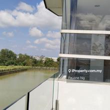 D Lagoon @ Seri Austin 3 storey lake view villa endlot for rent
