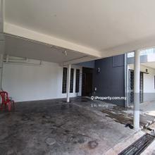 2 storey bungalow with 8000 sf land in Salak South Garden for sale 