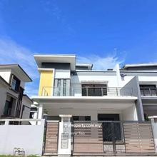 Desa Tebrau, Precinct 12f, Triple storey semi-D house for Sale 