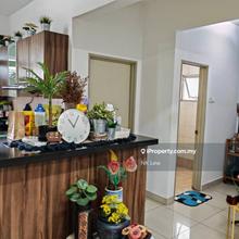 Second floor townhouse for Sale