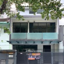 3 Storey Link House, Jalan Kasah , Medan Damansara