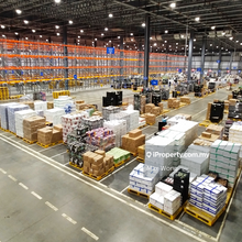 Detached factory for Sale