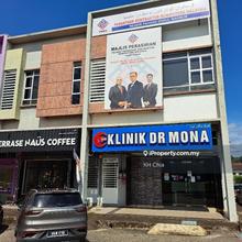 Padang Permai Office with Rooms for Rent