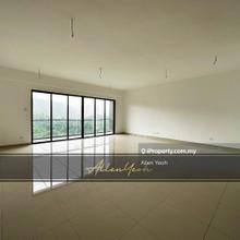 Valencia Residence 2670sqft Luxury Low Density Home, Spacious Living