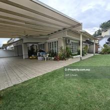 Biggest corner house in bandar utama