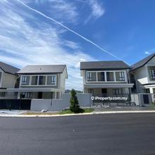 Brand New Theara 2 Semi-D house land area for Sale