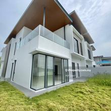 Hill Top 2 Storey Semi D Ervina @ Ara Sendayan