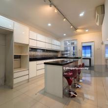 Endlot unit Kemuning Utama Damai Residence Terrace house for Sale