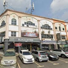 Super Big Endlot at Bukit Serdang Seri Kembangan Crowded Area