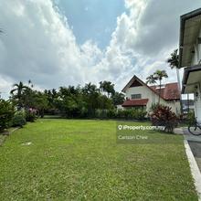 Usj Corner Lot, Bungalow, Big Land Size, Rare listing!